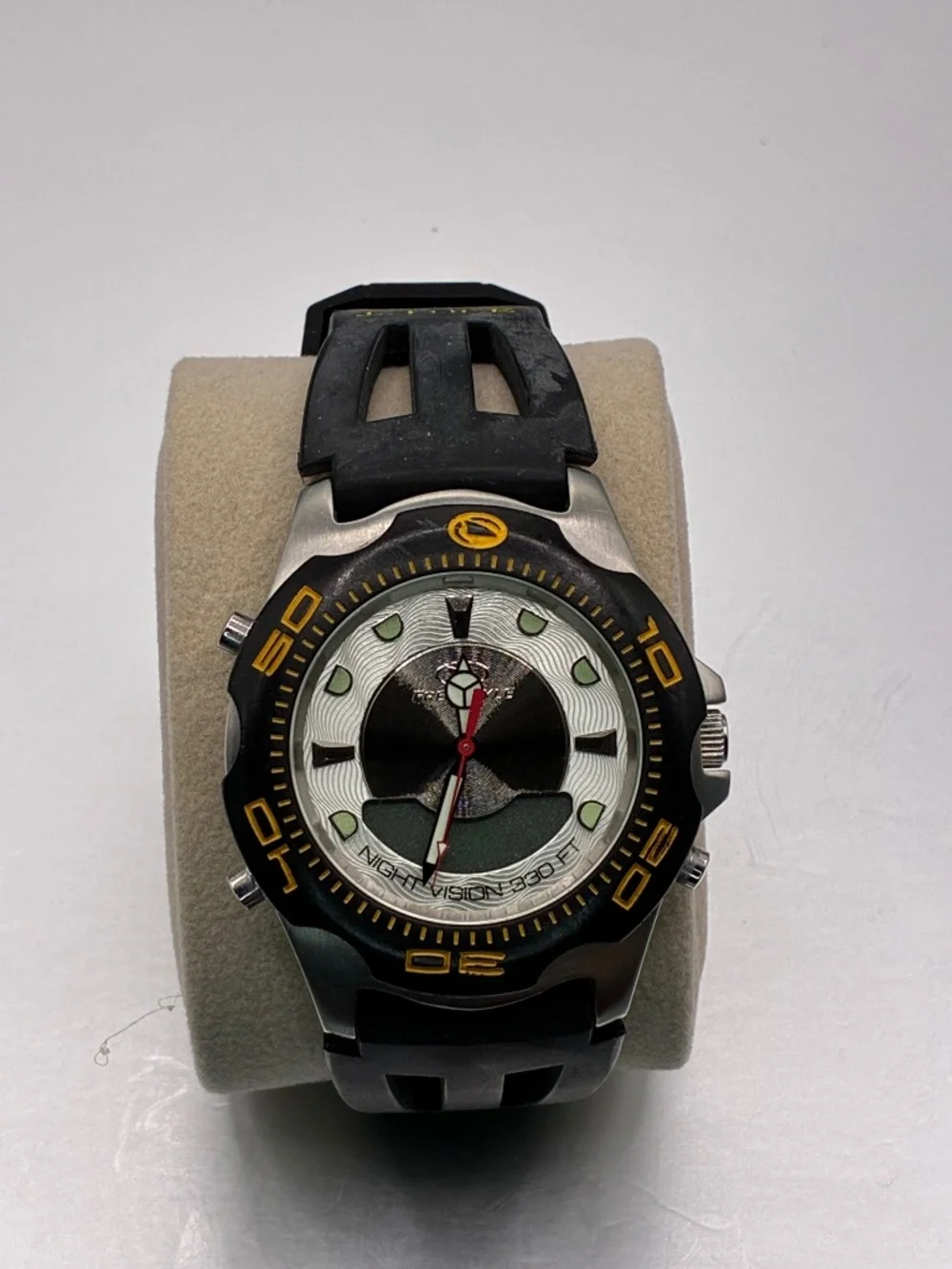 Freestyle Men’s Diver’s Watch